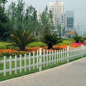 草坪護(hù)欄2