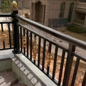 鋁藝護(hù)欄